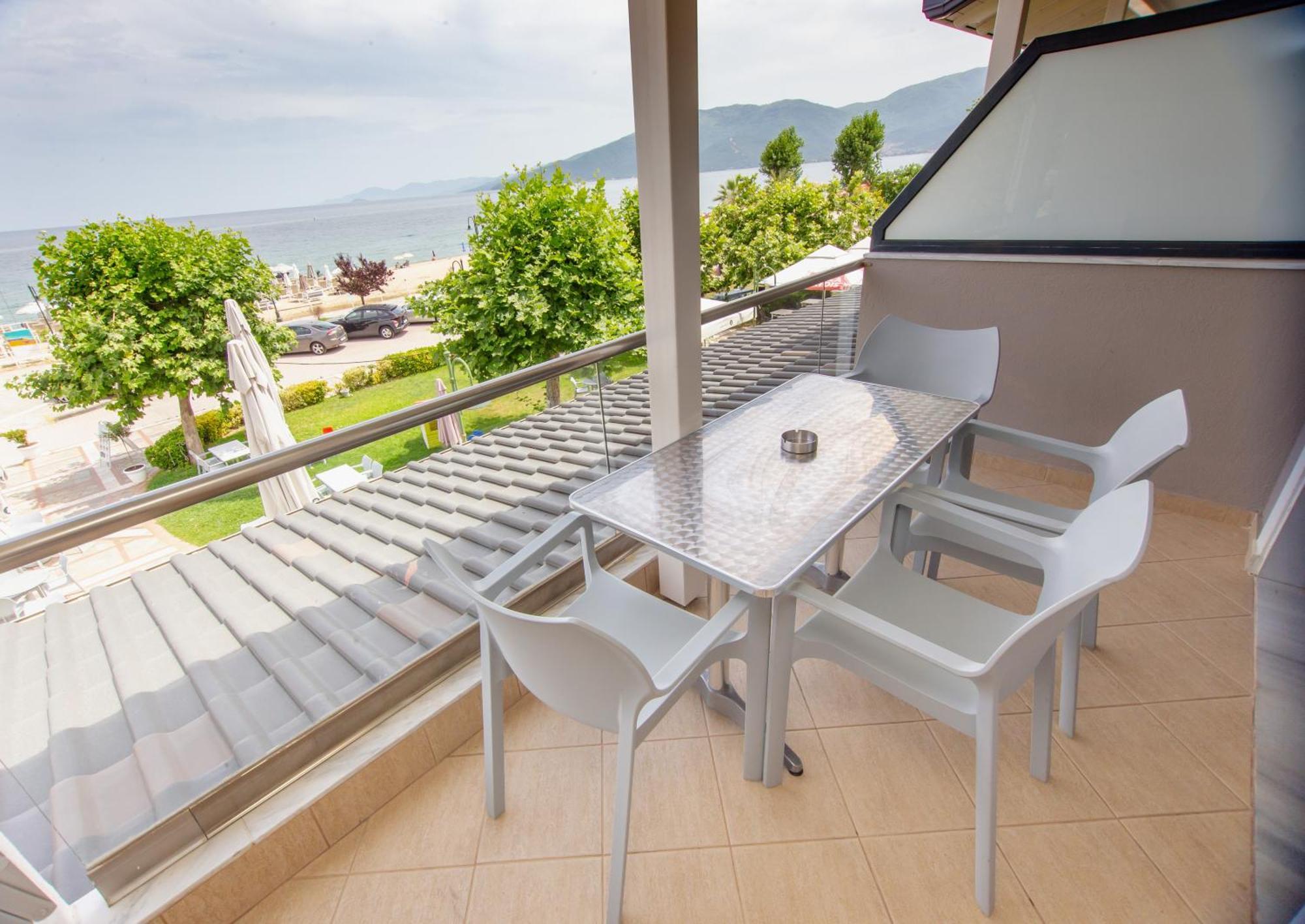 Amalia Mare Sea View Lägenhet Vrasná Rum bild
